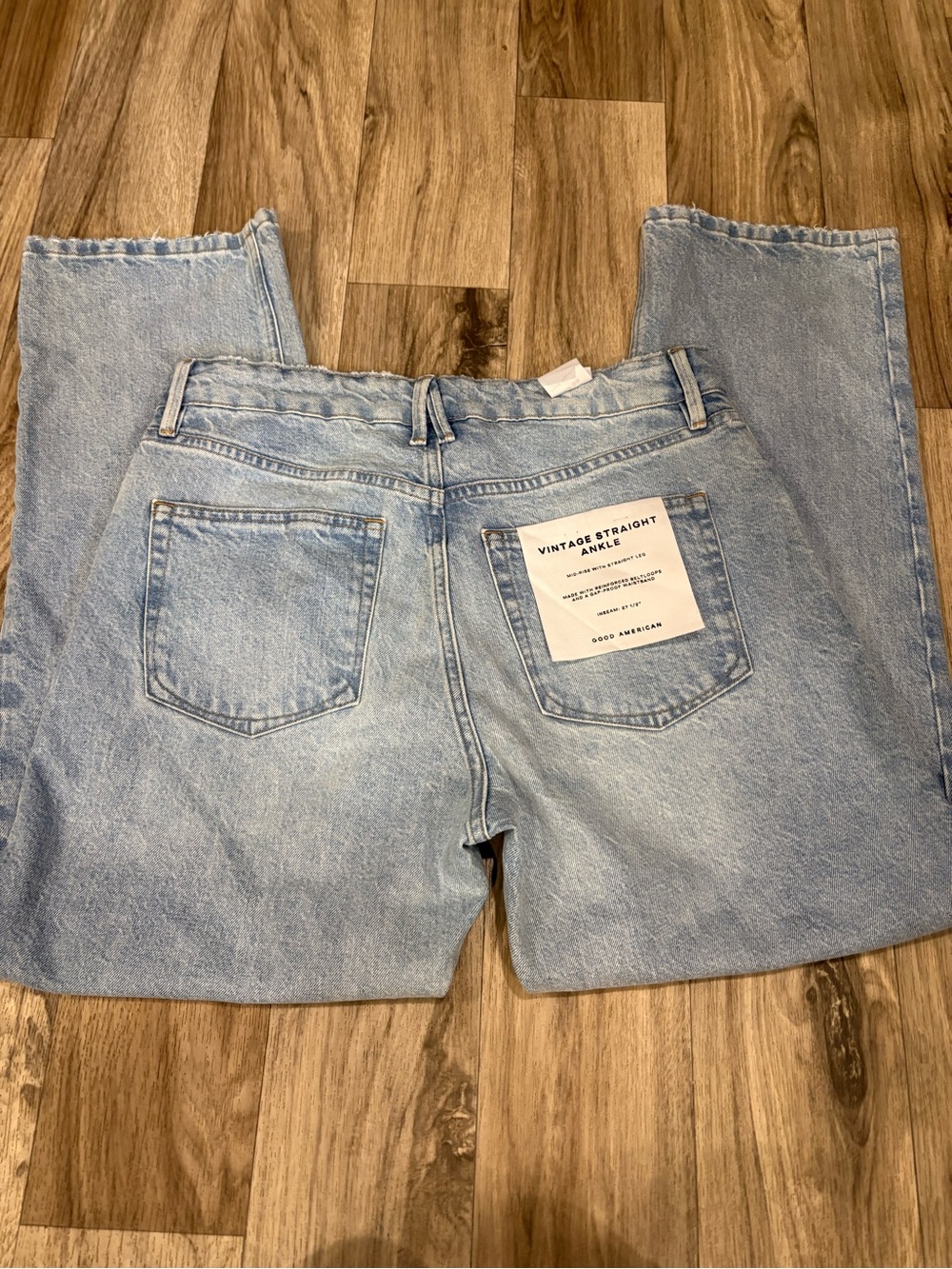 Good American Women's VIntage Straight Ankle Jeans Light Blue 8/29 - Picture 4 of 5